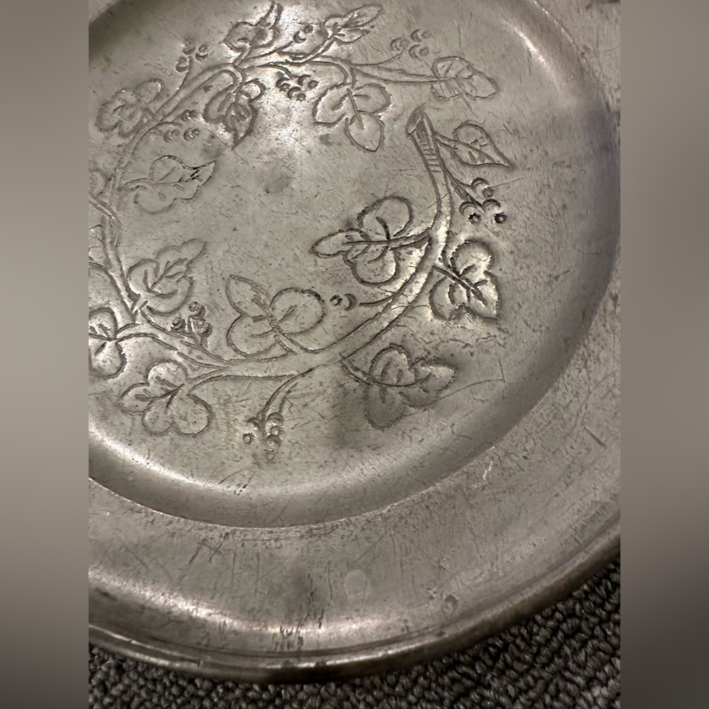 1807 Pewter dish Plate